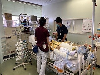 集中治療室